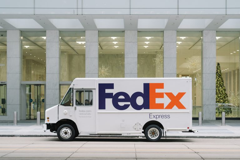 Read more about the article Managing a delivery fleet? Check out these 5 simple tips to make it green
