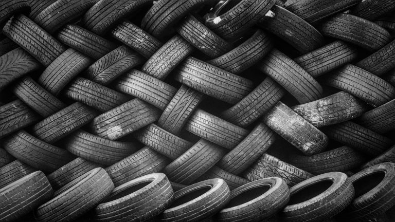 Read more about the article Data Nerd Diaries #3: Australia’s tyre regulations are tired
