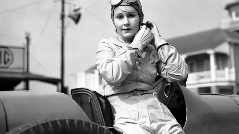 Read more about the article Influential Women in Racing